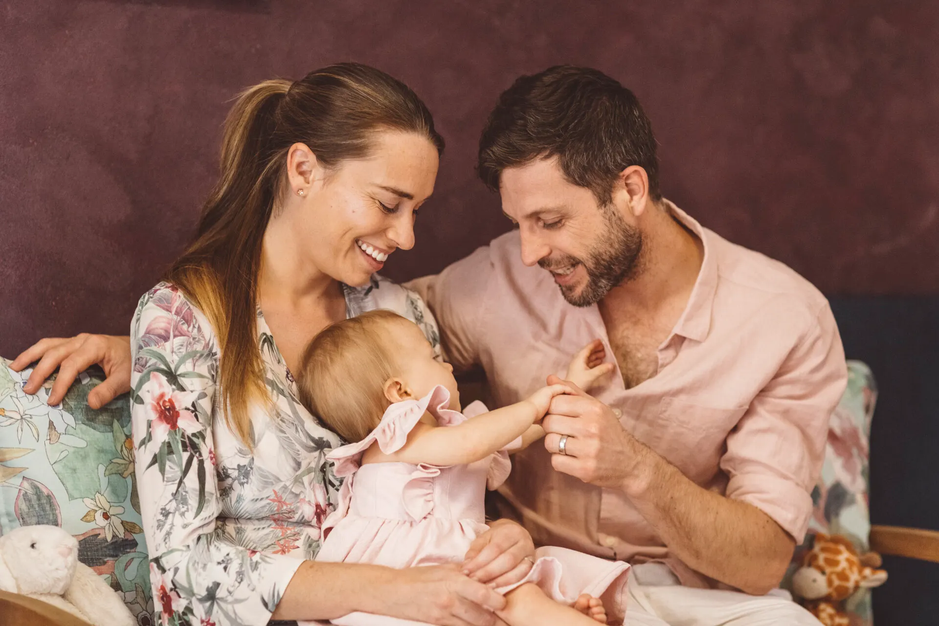 Family portrait — the Roff family by Sydney photographer Juliana Oh